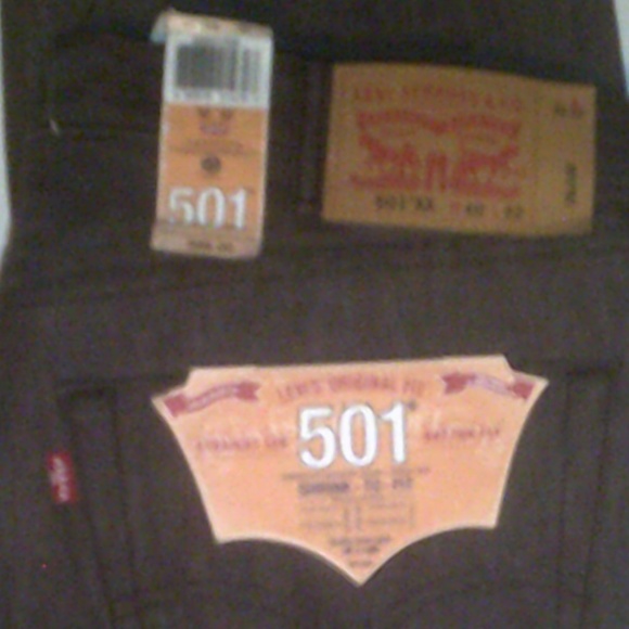 New Levi 501 Jeans for Men - Picture 2 of 3